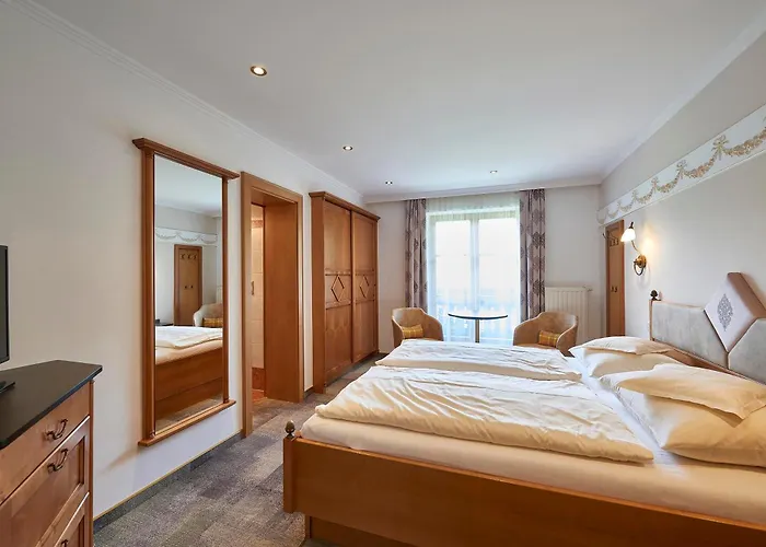 Handlerhof מלון 3*