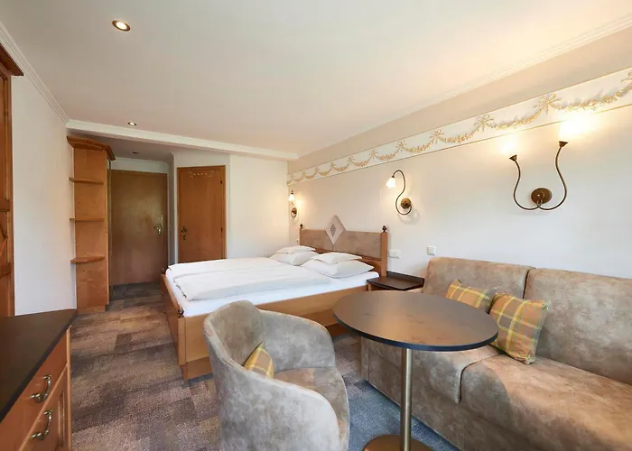 Handlerhof 3*